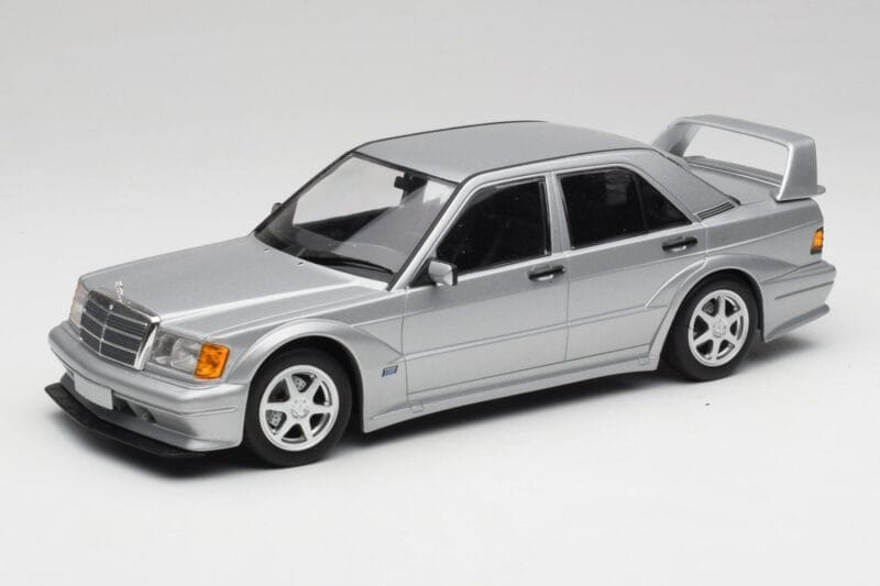 Mercedes 190E W201 2.5-16 EVO 2 アストラルシルバー メタリック Minichamps 1:18 155036101 メタル