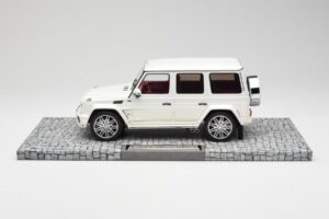 Mercedes Brabus B63 620 Widestar Pearl White Minichamps 1:18 107032201 メタル - 画像 3/6
