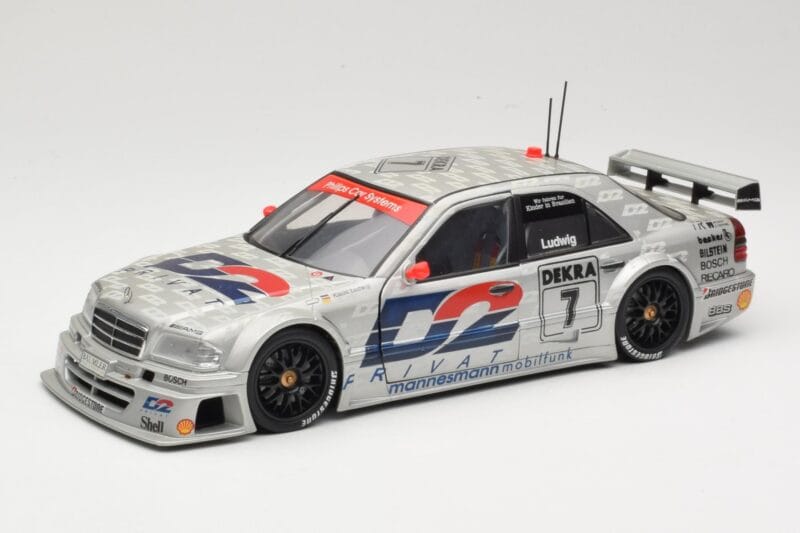 Mercedes C-Class W202 #7 K. Ludwig AMG-Mercedes Team Zakspeed DTM 1994 UT Models 1:18 180943307 メタル