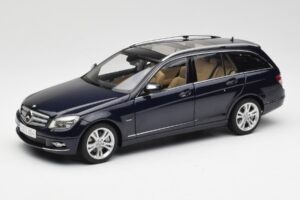 Mercedes C-Class S204 T-Modell Tanzanite ブルー AUTOart 1:18 B66962352 メタル