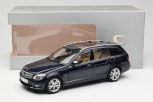 Mercedes C-Class S204 T-Modell Tanzanite ブルー AUTOart 1:18 B66962352 メタル - 画像 8/8