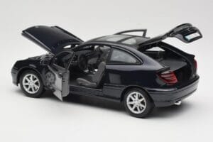Mercedes C-Class Sports Coupe CL203 ブルー Maisto 1:18 B66962124 メタル - 画像 5/8