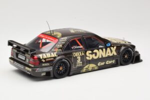 Mercedes C-Class W202 #3 J. van Ommen AMG Mercedes Team DTM 1995 UT Models 1:18 180953303 メタル - 画像 3/8