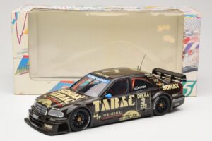 Mercedes C-Class W202 #3 J. van Ommen AMG Mercedes Team DTM 1995 UT Models 1:18 180953303 メタル - 画像 8/8