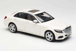 Mercedes C-Class W205 Diamond ホワイト メタリック Norev 1:18 B66960256 メタル - 画像 6/8