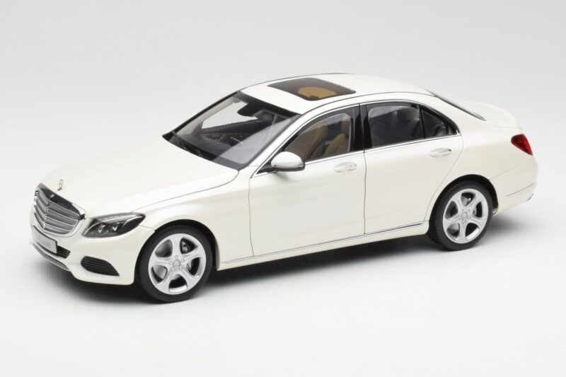 Mercedes C-Class W205 Diamond ホワイト メタリック Norev 1:18 B66960256 メタル
