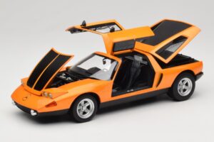 Mercedes C111 II White Autumn Metallic Norev 1:18 183050 メタル - 画像 2/10