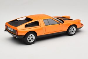 Mercedes C111 II White Autumn Metallic Norev 1:18 183050 メタル - 画像 3/10