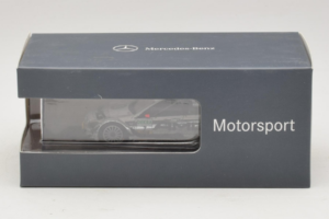 Mercedes C204 #7 J. Green DTM 2010 Minichamps 1:43 B66960137 メタル - 画像 4/4