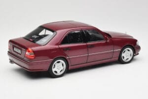Mercedes AMG C36 W202 アルマンディンレッド Norev 1:18 B66040706 メタル - 画像 3/8