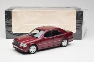 Mercedes AMG C36 W202 アルマンディンレッド Norev 1:18 B66040706 メタル - 画像 8/8