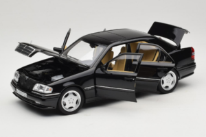 Mercedes C36 AMG W202 Obsidian Black Metallic Norev 1:18 183381 メタル - 画像 2/8