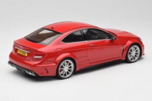 Mercedes AMG C63 W204 レッド 2nd Choice GT Spirit 1:18 GT065-D1 レジン - 画像 2/6
