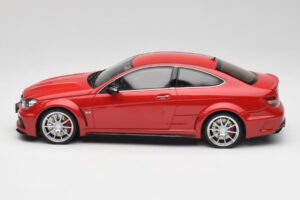 Mercedes AMG C63 W204 レッド 2nd Choice GT Spirit 1:18 GT065-D1 レジン - 画像 3/6