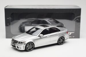 Mercedes C63 AMG W204 シルバー GT Spirit 1:18 GT462 レジン - 画像 6/6