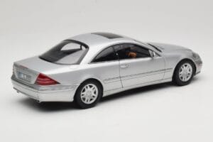 Mercedes CL 500 C215 シルバー AUTOart 1:18 B66962152 メタル - 画像 3/8