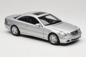 Mercedes CL 500 C215 シルバー AUTOart 1:18 B66962152 メタル - 画像 6/8