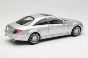 Mercedes CL-Class C216 シルバー AUTOart 1:18 76164 メタル - 画像 3/8
