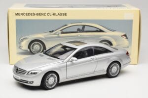 Mercedes CL-Class C216 シルバー AUTOart 1:18 76164 メタル - 画像 8/8