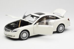 Mercedes CL500 C216 Calcit ホワイト AUTOart 1:18 B66962341 メタル - 画像 2/8