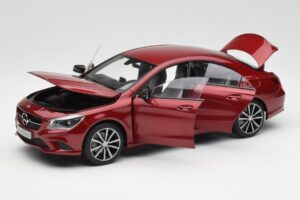 Mercedes CLA C117 Designo Patagonia レッド メタリック Norev 1:18 B66960131 メタル - 画像 2/8