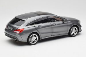 Mercedes CLA C117 Mountain グレー Norev 1:18 B66960351 メタル - 画像 3/8