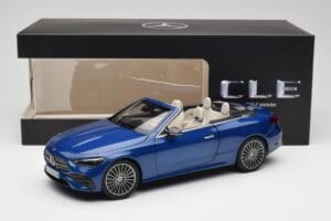 Mercedes CLE カブリオレ A236 ブルー Norev 1:18 B66960653 メタル - 画像 9/9