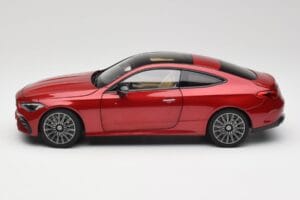 Mercedes CLE クーペ C236 レッド Norev 1:18 B66960596 メタル - 画像 4/8