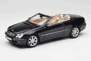 Mercedes CLK 500 W209 カブリオレ ダークブルーメタリック Kyosho 1:18 B66962174 メタル