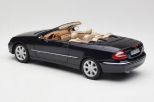 Mercedes CLK 500 W209 カブリオレ ダークブルーメタリック Kyosho 1:18 B66962174 メタル - 画像 8/9