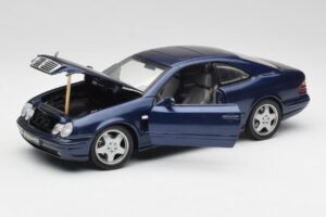 Mercedes CLK 55 AMG C209 ブルーメタリック Anson 1:18 30343 メタル - 画像 2/8