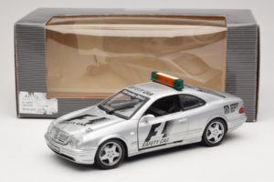 Mercedes AMG CLK 55 F1 Safety Car Maisto 1:18 B66005234 メタル - 画像 6/6