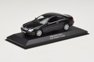 Mercedes CLK W208 ブラック Minichamps 1:43 B66961946 メタル - 画像 2/5