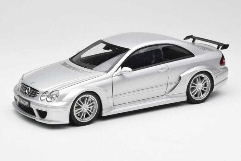 Mercedes AMG CLK DTM シルバー Kyosho 1:18 B66962271 メタル