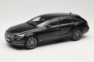 Mercedes CLS Shooting Brake X218 Obsidian Black Norev 1:18 B66960115 メタル