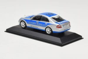 Mercedes E-Class W211 #19 Team Michelin Paris-Beijing 2006 Replacement Box Minichamps 1:43 B66962269-R メタル - 画像 3/4
