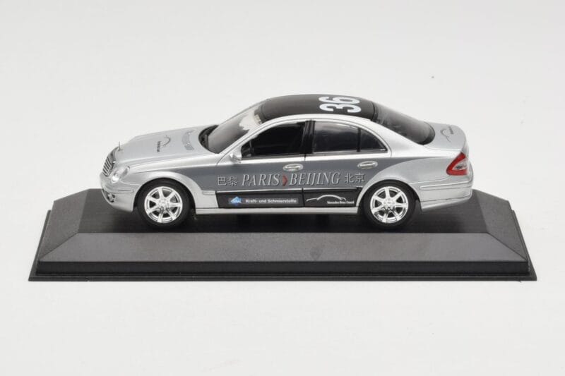 Mercedes E-Class W211 #36 Paris-Beijing 2006 Replacement Box Minichamps 1:43 B66962270-R メタル