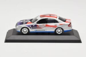 Mercedes E-Class W211 #11 Bluetec Paris-Beijing 2006 Minichamps 1:43 B66962267-R メタル