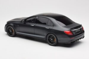 Mercedes AMG E63 S W213 Edition 1 ナイトブラック GT Spirit 1:18 B66963111 レジン - 画像 5/6