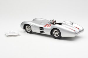 Mercedes W196 Streamliner #20 K. Kling French GP 1954 CMC 1:18 M-128B メタル - 画像 5/6