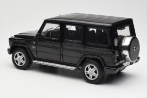 Mercedes G 500 W463 ブラック Dealer Edition AUTOart 1:18 B66962143 メタル - 画像 7/8