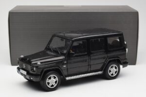 Mercedes G 500 W463 ブラック Dealer Edition AUTOart 1:18 B66962143 メタル - 画像 8/8