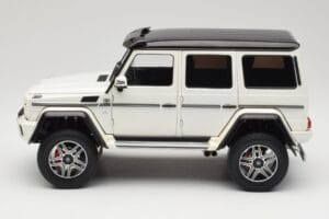 Mercedes G 63 AMG 4x4 Squared Polar White Almost Real 1:18 820203 メタル - 画像 4/8