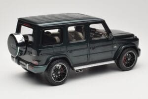 Mercedes G 63 AMG W463 Green Metallic Minichamps 1:18 110037066 メタル - 画像 3/8