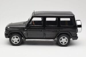 Mercedes G-Class G 500 W463 Smaragd Black Metallic AUTOart 1:18 76101 メタル - 画像 4/8