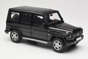 Mercedes G-Class G 500 W463 Smaragd Black Metallic AUTOart 1:18 76101 メタル - 画像 6/8