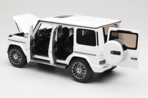 Mercedes G-Class G 500 W463A Diamond White Metallic Minichamps 1:18 113037111 メタル - 画像 5/8