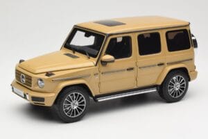 Mercedes G-Class G 500 W463A Solarbeam Yellow Metallic Minichamps 1:18 113037108 メタル