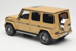 Mercedes G-Class G 500 W463A Solarbeam Yellow Metallic Minichamps 1:18 113037108 メタル - 画像 7/8