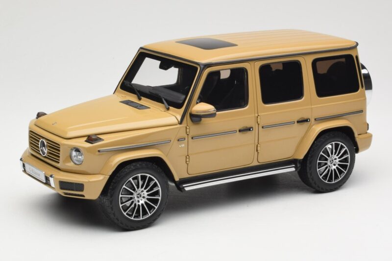 Mercedes G-Class G 500 W463A Solarbeam Yellow Metallic Minichamps 1:18 113037108 メタル